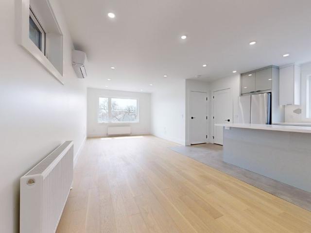 For Lease 148 Lambton Avenue Unit# 2 Upper, Toronto, Ontario