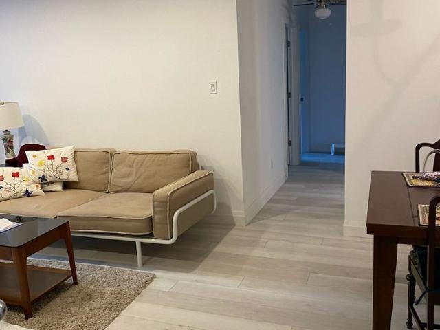 For Lease 1498 Pilgrims Way Unit# 214, Oakville, Ontario