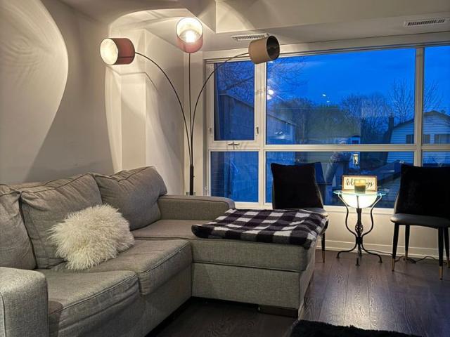For Lease 1401 O'Connor Drive Unit# 221, Toronto, Ontario