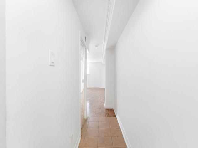 For Lease 1407 Dupont Street Unit# 112, Toronto, Ontario