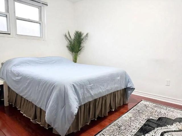 For Lease 141 Berner Trail, Toronto, Ontario