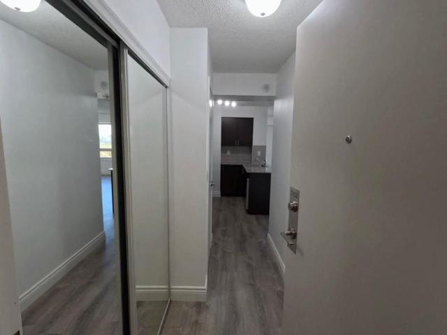 For Lease 1420 Dupont Street Unit# 2102, Toronto, Ontario