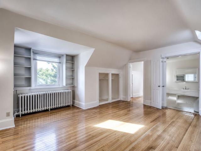 For Lease 143 Steeles Avenue Unit# Main, Toronto, Ontario