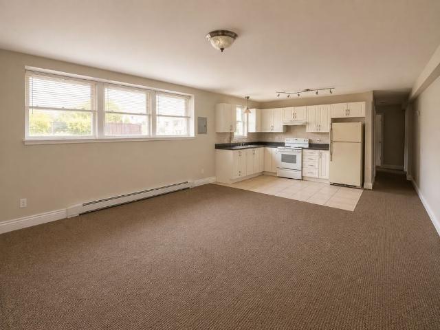 For Lease 143 Westchester Crescent Unit# 2, St. Catharines, Ontario