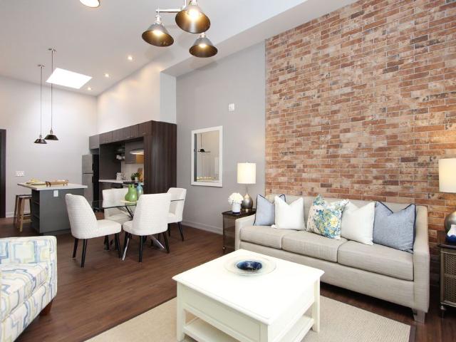 For Lease 14 1/2 King Street Unit# 309, Oshawa, Ontario