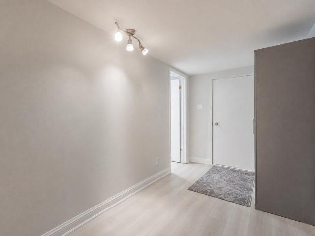 For Lease 14 Canerouth Drive, Toronto, Ontario