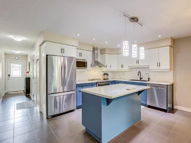 For Lease 14 Amos Drive Unit# 2, Guelph, Ontario
