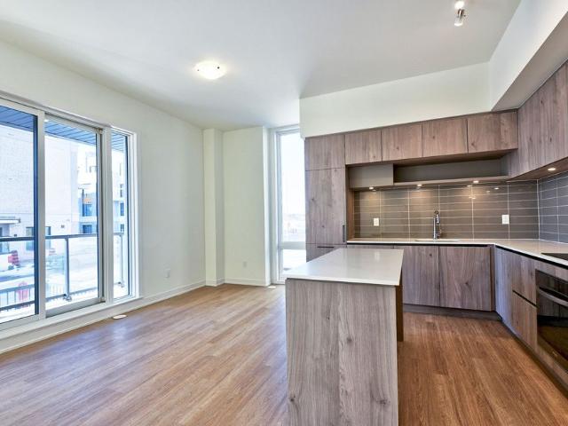 For Lease 14 David Eyer Road Unit# 1017, Richmond Hill, Ontario