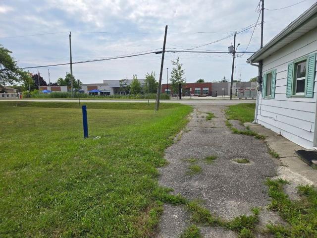 For Lease 14 Elm Grove Avenue, Richmond Hill, Ontario