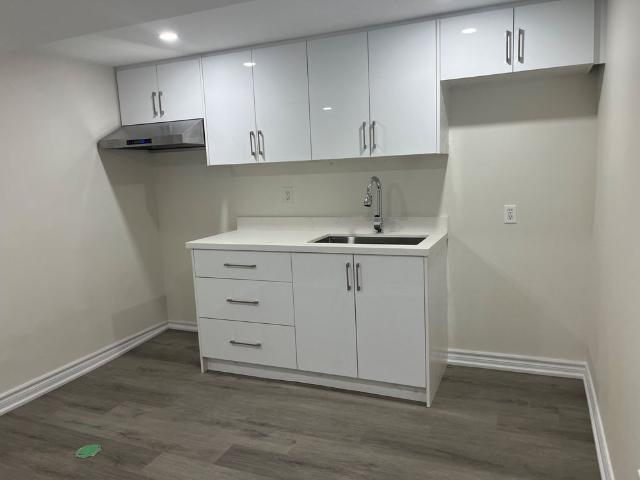For Lease 14 Pringle Avenue Unit# lower, Markham, Ontario