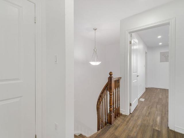 For Lease 14 Redcedar Crescent, Hamilton, Ontario