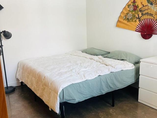 For Lease 155 Dalhousie Street Unit# Ph61, Toronto, Ontario