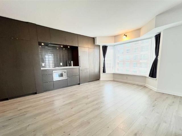 For Lease 155 Yorkville Avenue Unit# 1217, Toronto, Ontario