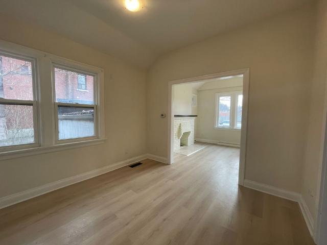 For Lease 1561 Hurontario Street Unit# 1, Mississauga, Ontario