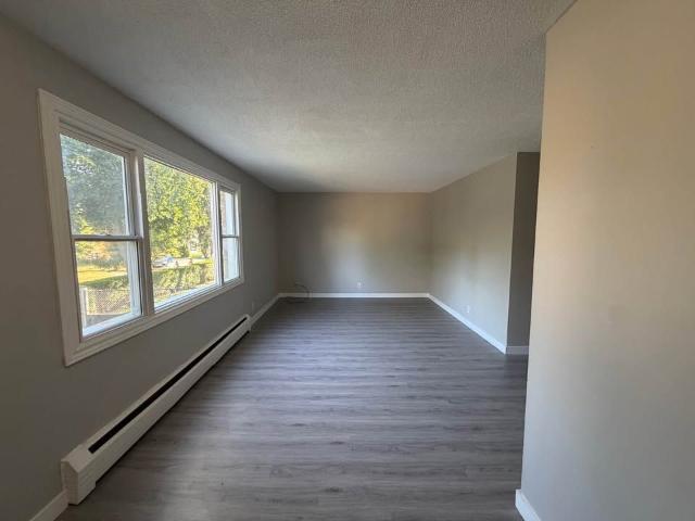 For Lease 1566 Allen Place Unit# 1, London East, Ontario