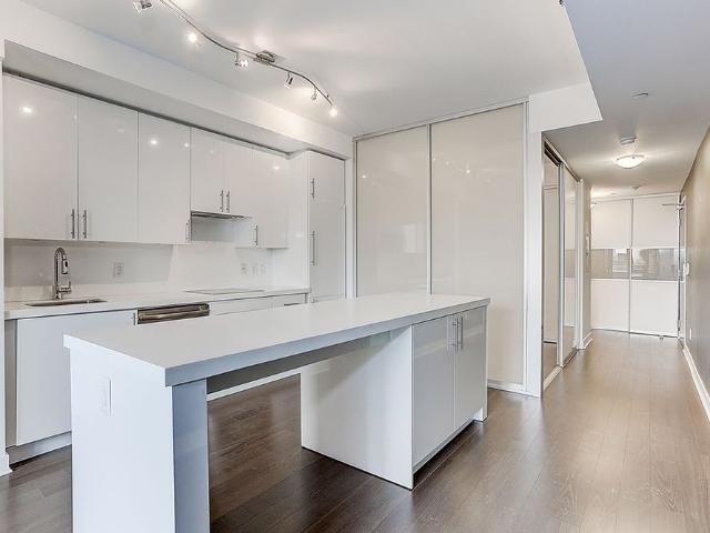 For Lease 156 Portland Street Unit# 403, Toronto, Ontario