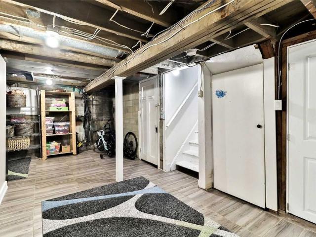 For Lease 157 Northcliffe Boulevard, Toronto, Ontario