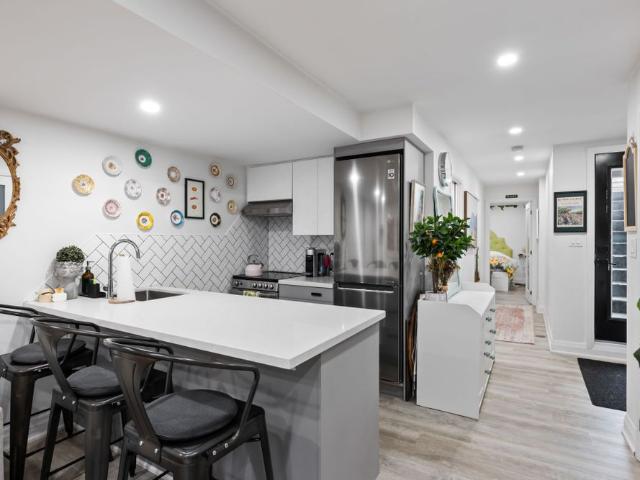 For Lease 157 Dovercourt Road Unit# Bsmt, Toronto, Ontario
