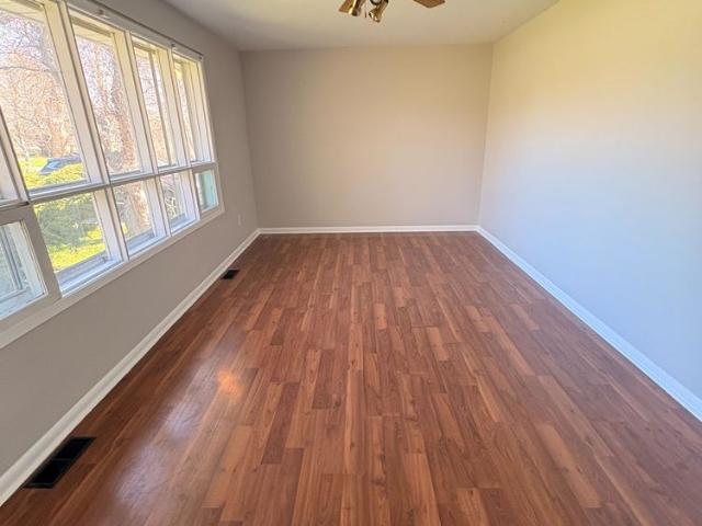 For Lease 1585 19th Avenue, Richmond Hill, Ontario