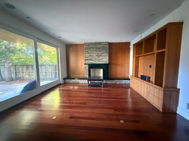 For Lease 158 Munro Boulevard, Toronto, Ontario