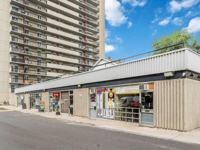 For Lease 158 B MCARTHUR Avenue Unit# 1506, Vanier and Kingsview Park, Ontario
