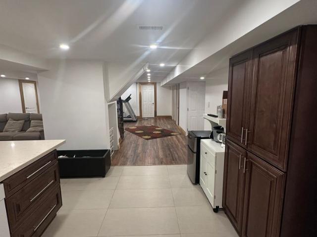 For Lease 158 Cooperage Crescent Unit# Basement, Richmond Hill, Ontario