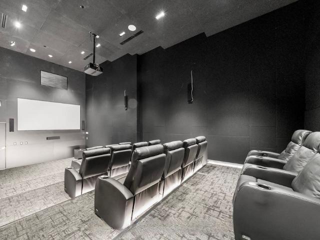 For Lease 158 Front Street Unit# 1114, Toronto, Ontario
