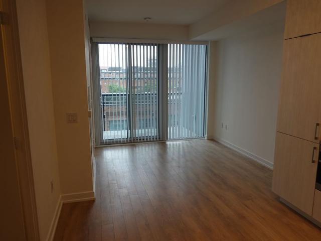 For Lease 158 Front Street Unit# 519, Toronto, Ontario