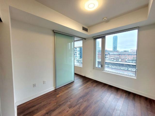 For Lease 158 Front Street Unit# 623, Toronto, Ontario