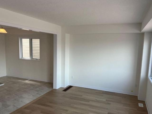 For Lease 158 PORT Crescent, Welland, Ontario