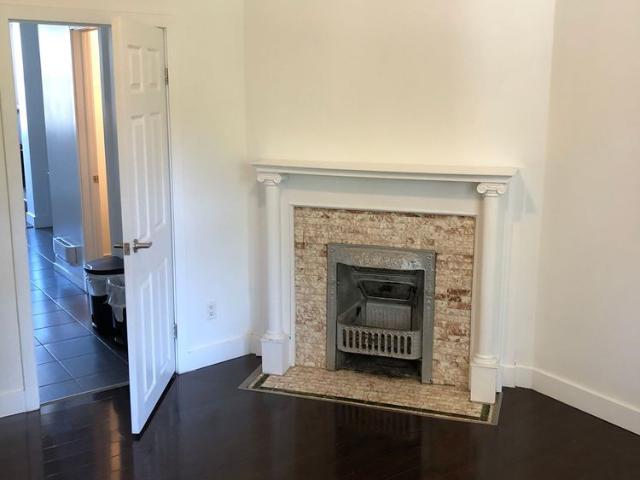For Lease 159 Montrose Avenue Unit# Unit 1, Toronto, Ontario