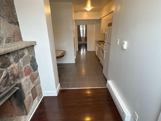 For Lease 159 Montrose Avenue Unit# 1, Toronto, Ontario