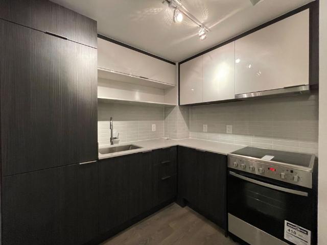 For Lease 159 Wellesley Street Unit# 2102, Toronto, Ontario