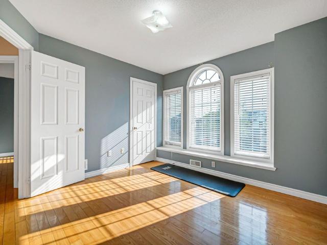 For Lease 1507 Clearbrook Drive, Oshawa, Ontario