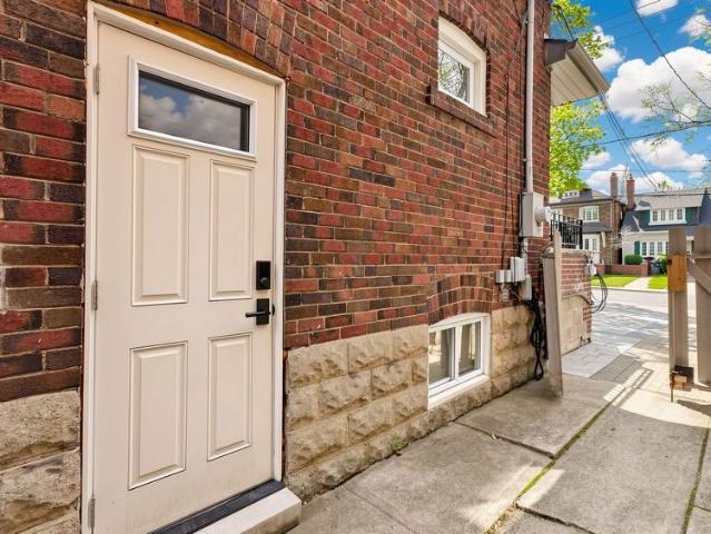 For Lease 150 Melrose Avenue, Toronto, Ontario