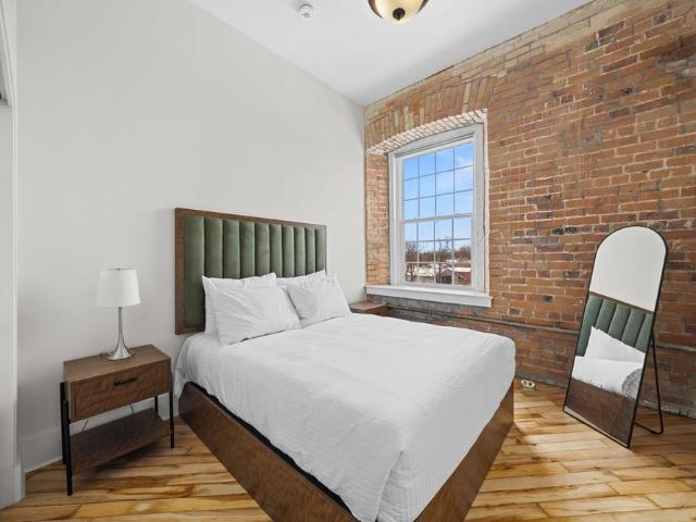 For Lease 150 Mill Street Unit# 205, Carleton Place, Ontario