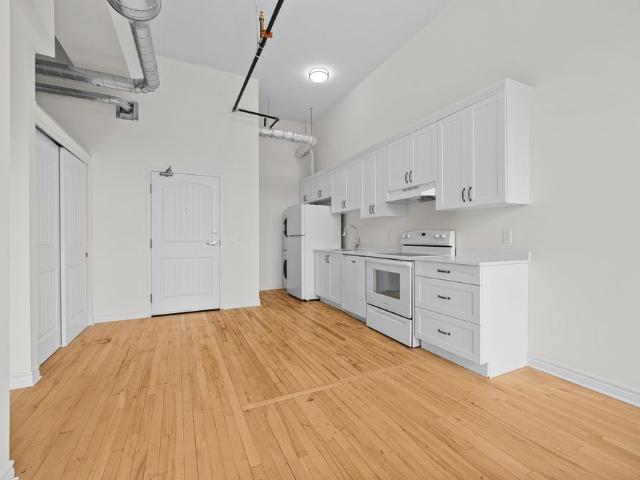 For Lease 150 Mill Street Unit# 211, Carleton Place, Ontario