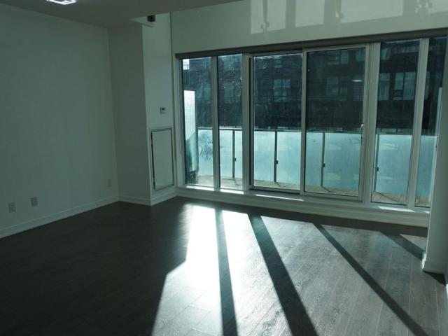 For Lease 150 East Liberty Street Unit# 812, Toronto, Ontario
