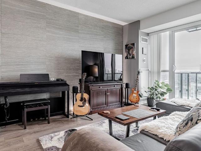 For Lease 150 East Liberty Street Unit# 3015, Toronto, Ontario