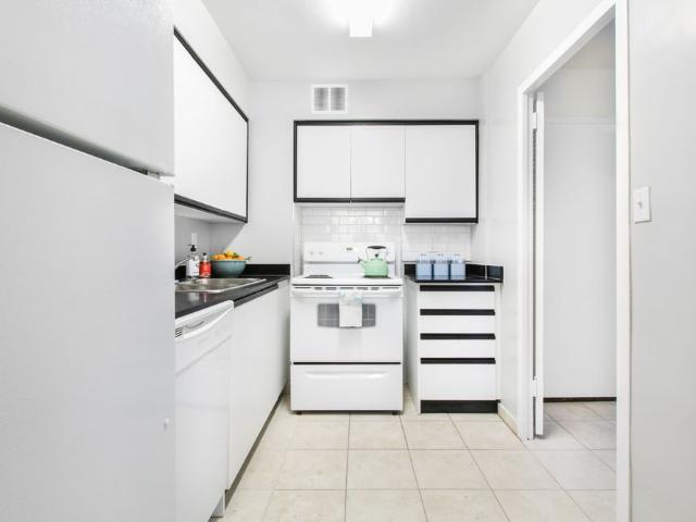For Lease 150 Graydon Hall Drive Unit# 110, Toronto, Ontario