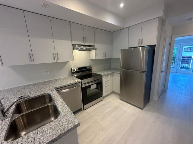 For Lease 15100 Yonge Street Unit# 241, Aurora, Ontario