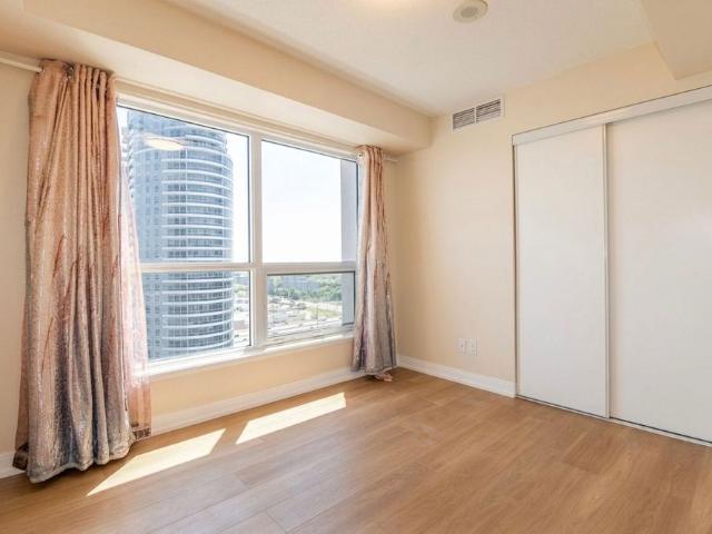 For Lease 151 Village Green Square Unit# 2703, Toronto, Ontario