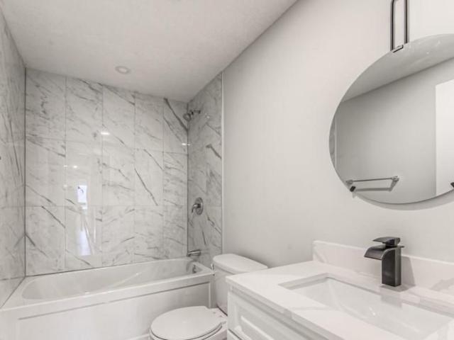 For Lease 152 Overlea Drive, Kitchener, Ontario