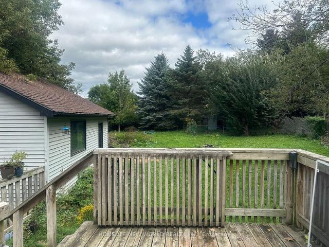 For Lease 15395 Bayview Avenue, Aurora, Ontario