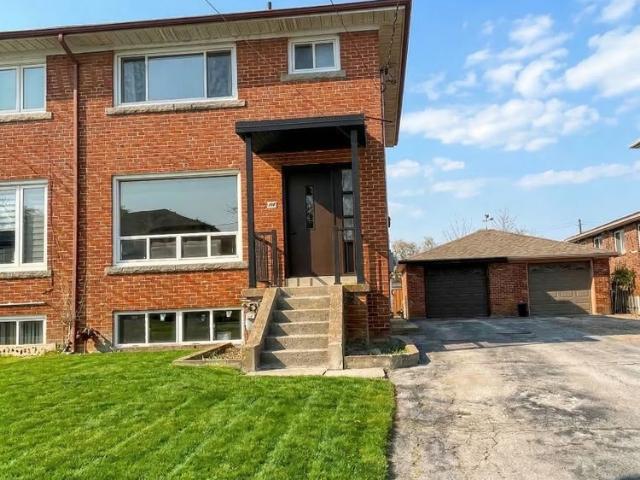 For Lease 15 Arrowsmith Avenue Unit# 1B, Toronto, Ontario