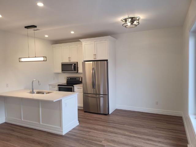 For Lease 15 Bay Street Unit# 3, Quinte West, Ontario