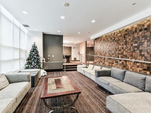 For Lease 15 Bruyeres Mews Unit# 411, Toronto, Ontario