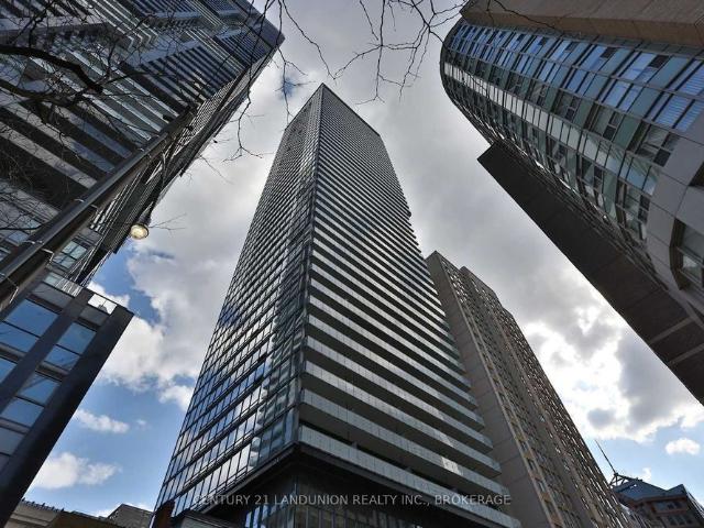 For Lease 15 Grenville Street Unit# 3102, Toronto, Ontario