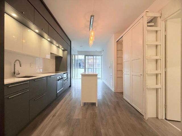 For Lease 15 Grenville Street Unit# 511, Toronto, Ontario