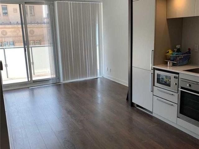 For Lease 15 Grenville Street Unit# 707, Toronto, Ontario